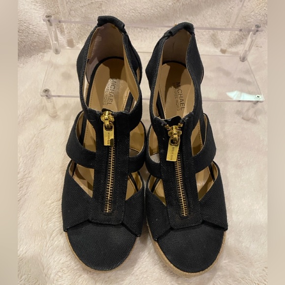 MICHAEL Michael Kors Berkley Canvas Zipper Wedge Platform Sandals Black 5.5 EUC - Picture 8 of 15